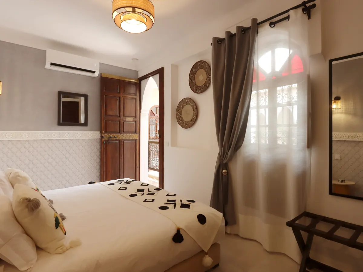 Chambre Jasmin, fraîche et paisible aux tons doux